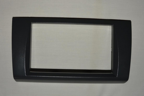 ramecek-autoradia-suzuki-swift-05-10